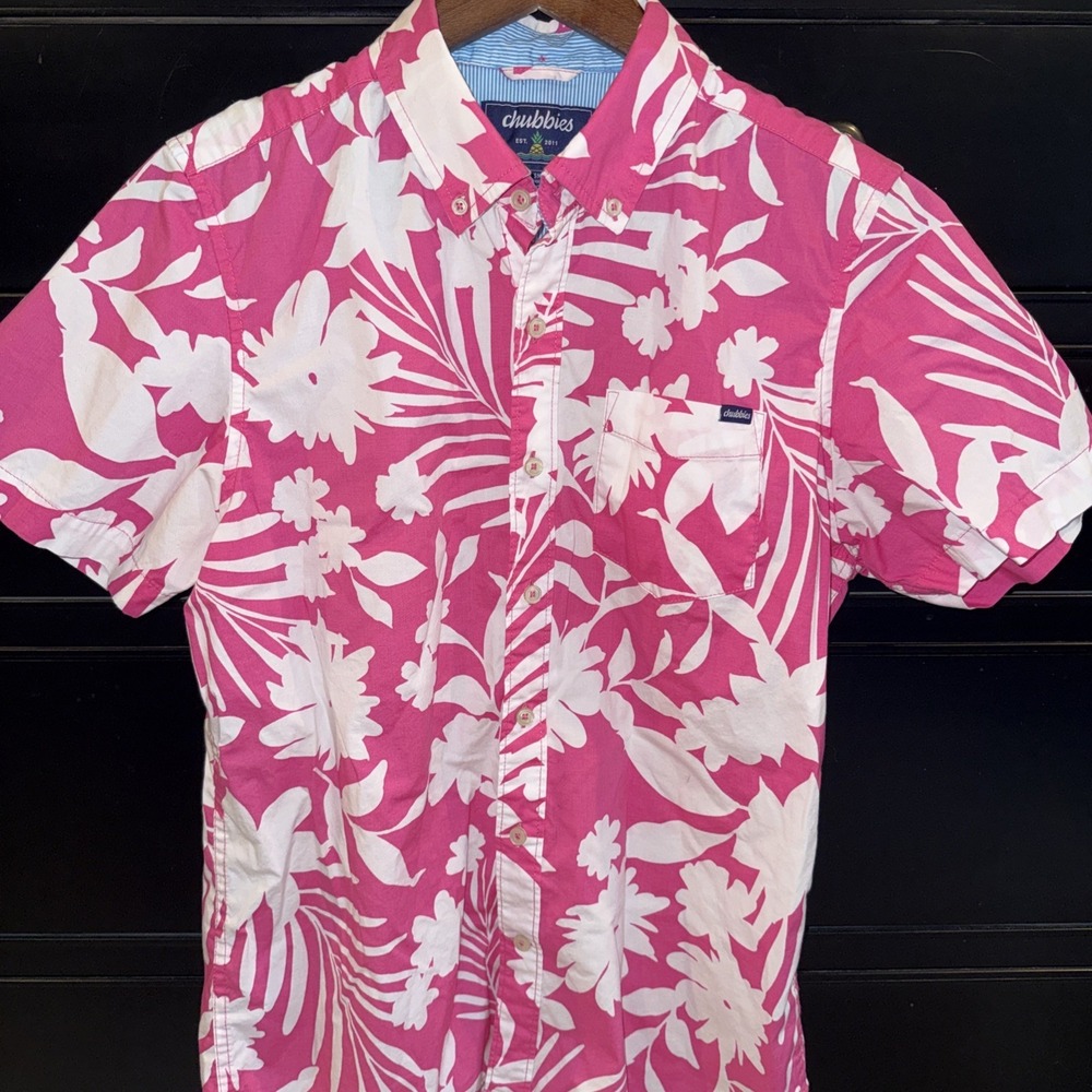Chubbies Friday Shirt Men's Small The Blossom Short Sleeve Button Up Casual